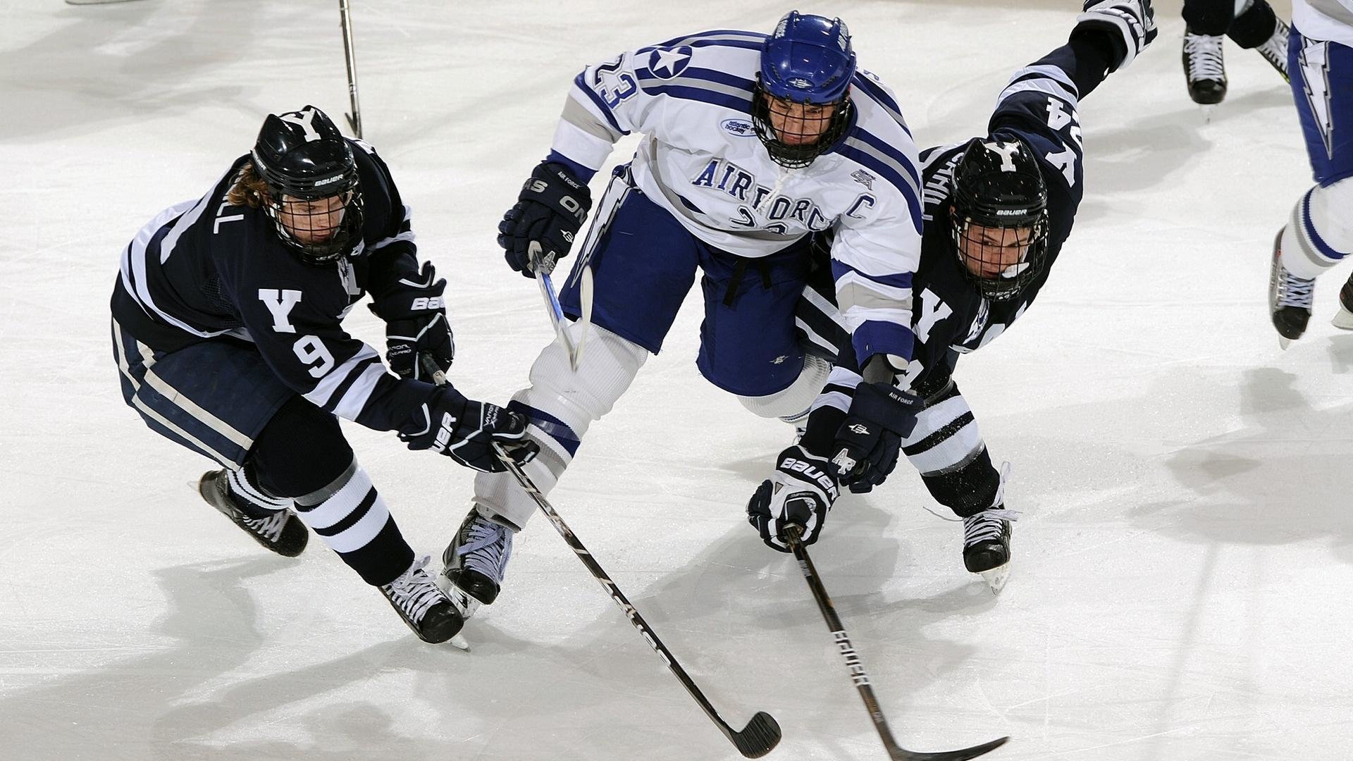 Rookie遭遇七连败，利物浦教练面临压力！